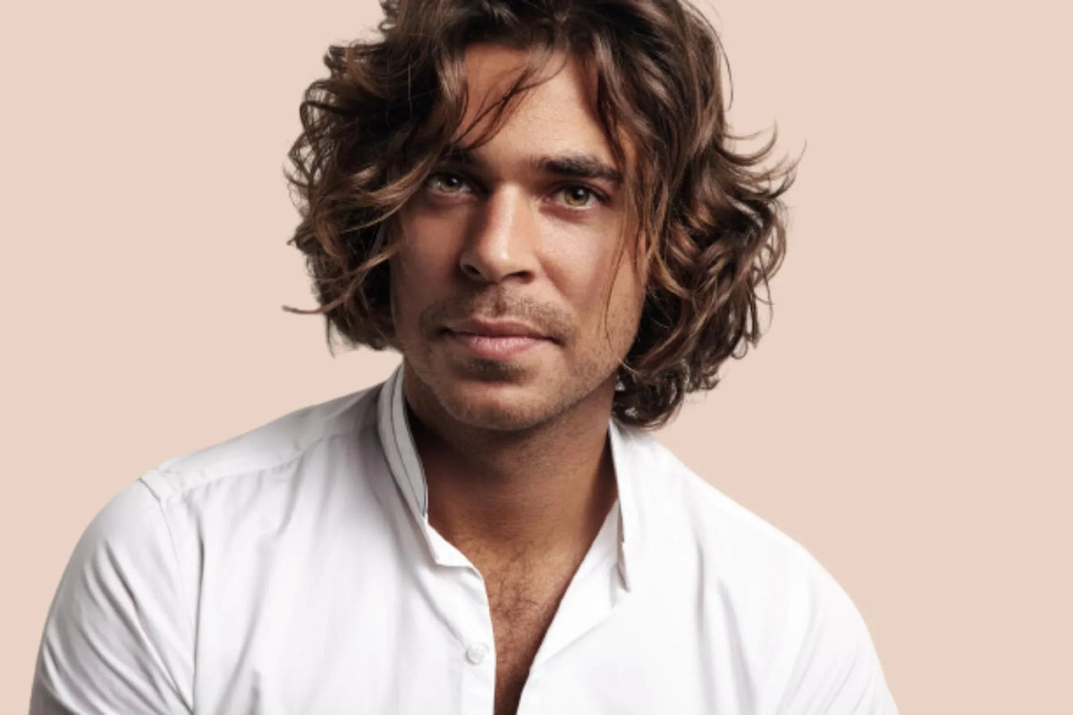 Quelle coupe garçon pour cheveux mi-longs ? 6 coiffures tendance à tester