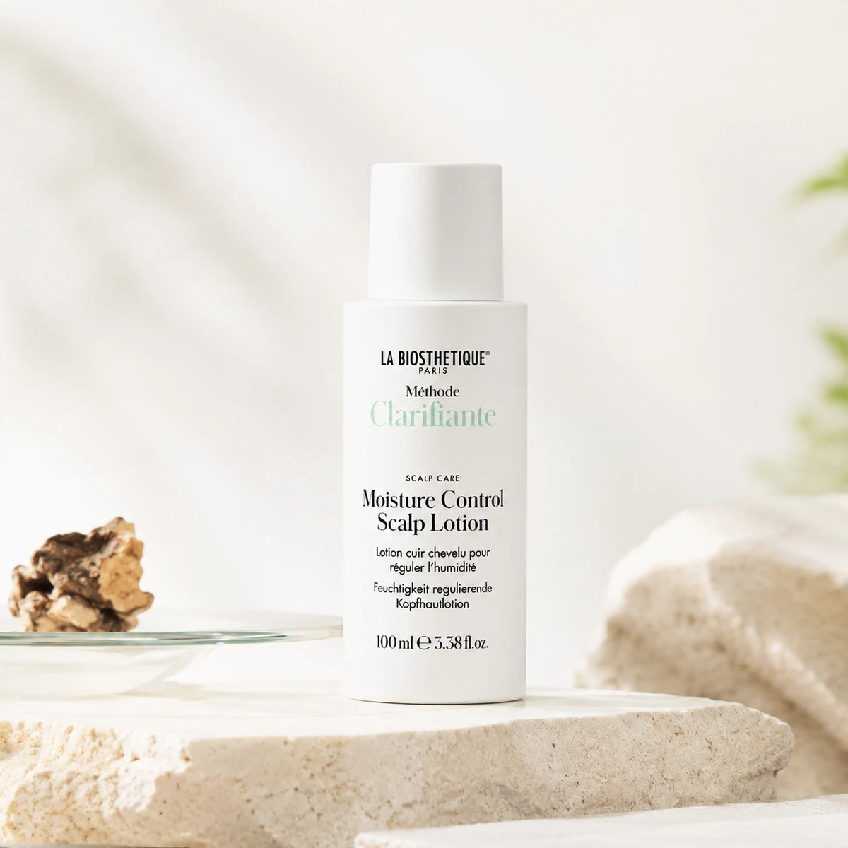 Moisture Control Scalp Lotion, le soin des cuirs chevelus à l'aspect humide