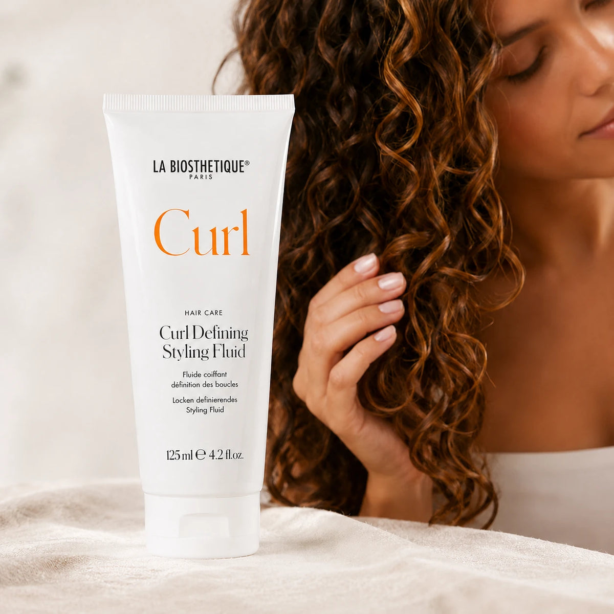 Coiffant cheveux bouclés - Curl Defining Styling Fluid