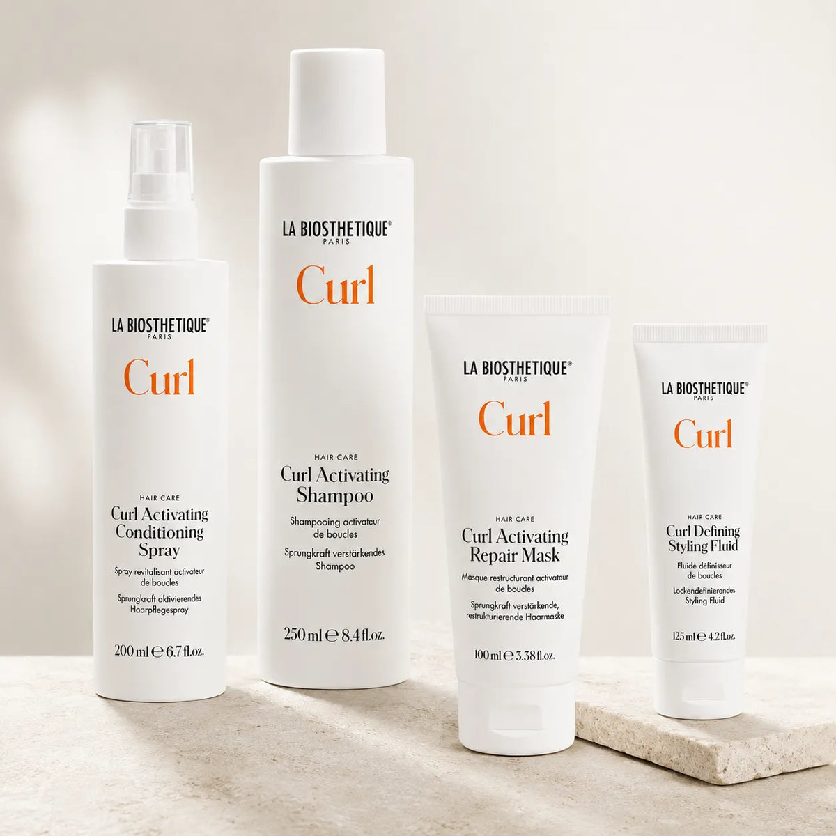 Routine cheveux bouclés : boucles définies, souples et brillantes